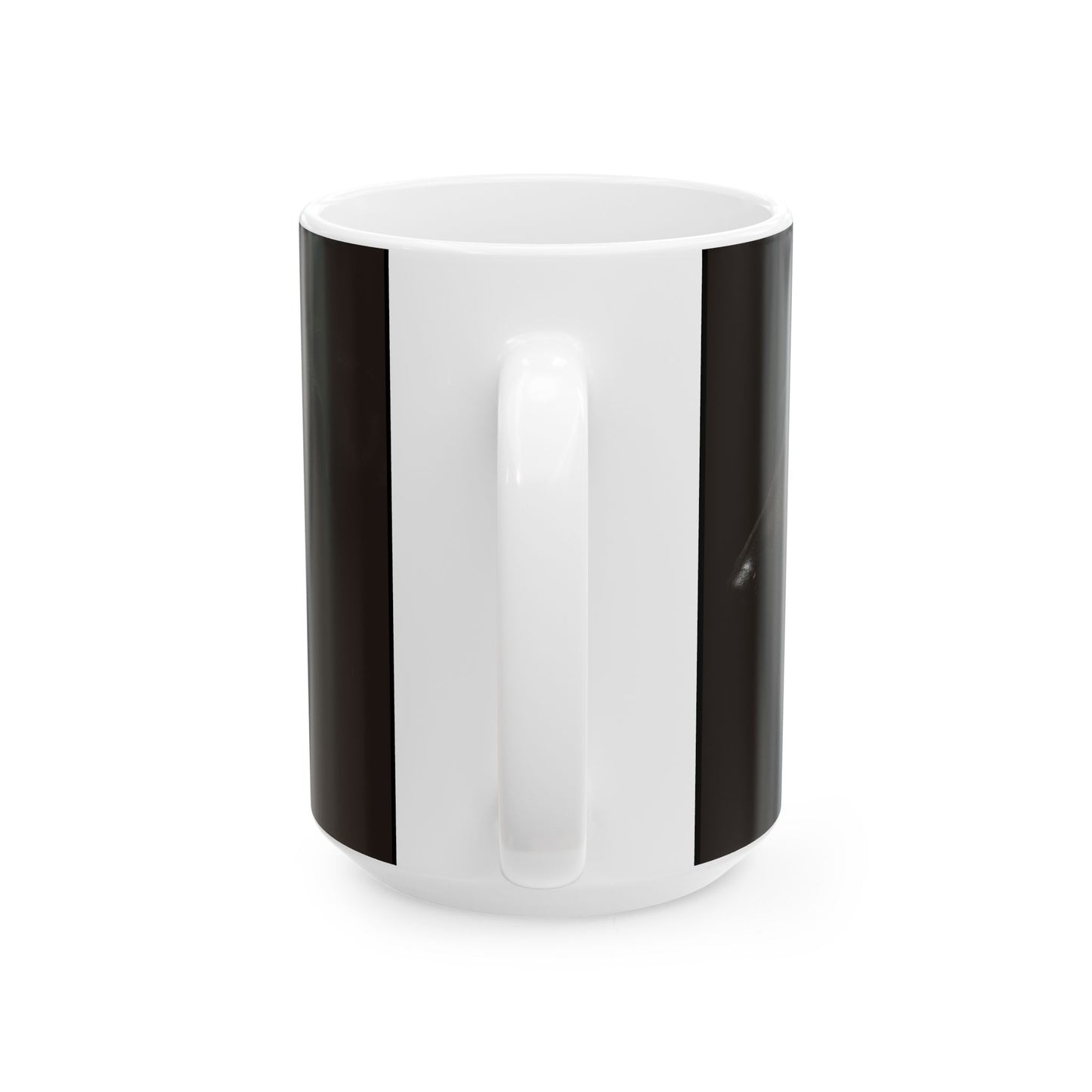 Clean Design. Strong Contrast. Your Dog in Focus